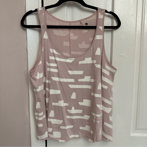 No nasties - bastora flared tank top - Picture 2 of 5